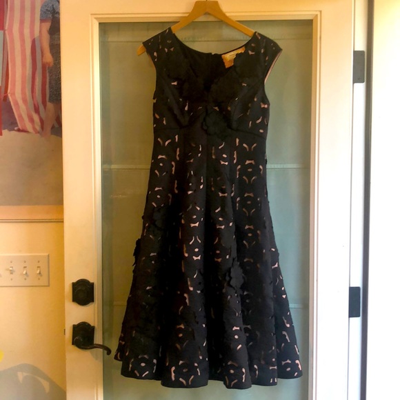 Moulinette Souers Black Cut-Out Floral Appliqué Holiday Cocktail Dress - Picture 2 of 10